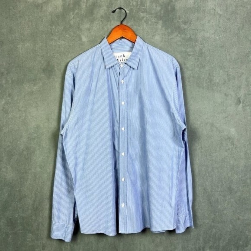 Frank & Eileen Button Down